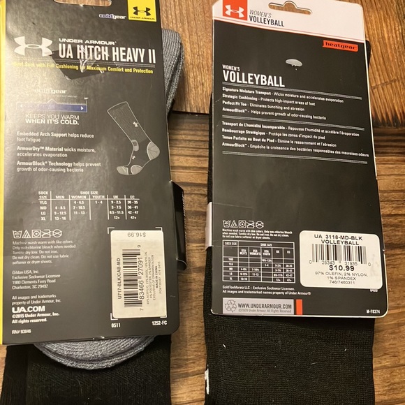 Under Armour volleyball/outdoor socks - Picture 2 of 2